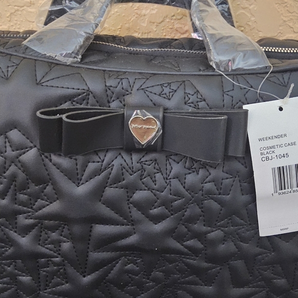 Betsey Johnson Black Quilted Star Cosmetic Bag - Picture 3 of 8